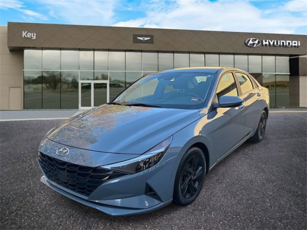 Used 2021 Hyundai Elantra SEL Sedan