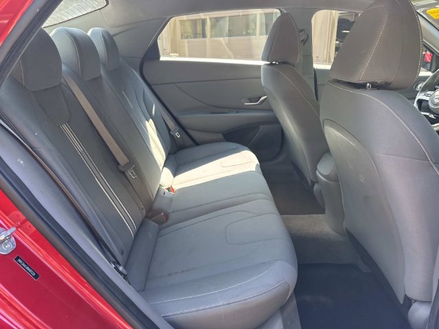 2022 Hyundai Elantra SEL - Photo 21