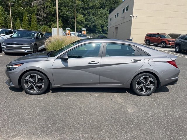 Used 2022 Hyundai Elantra Limited with VIN KMHLP4AG7NU282998 for sale in Milford, CT