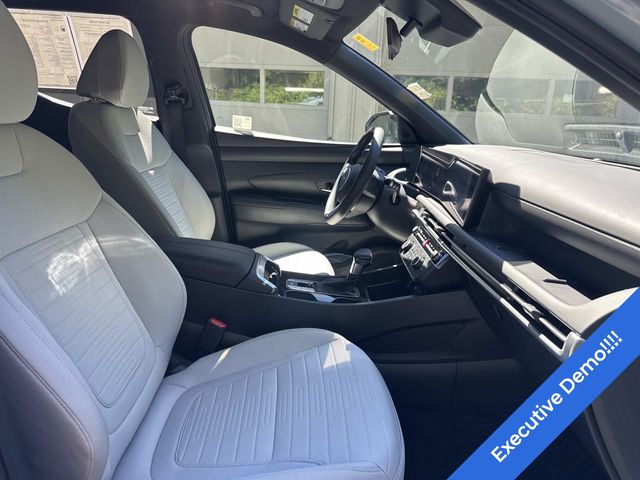 2025 Hyundai Santa Cruz SE - Photo 27