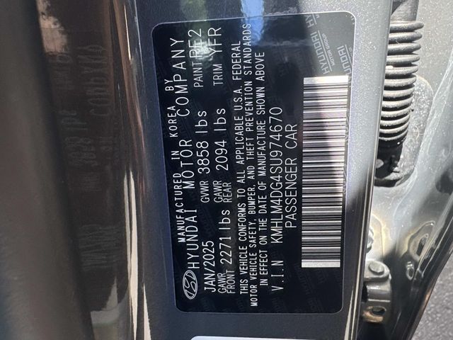 2025 Hyundai Elantra SEL - Photo 28