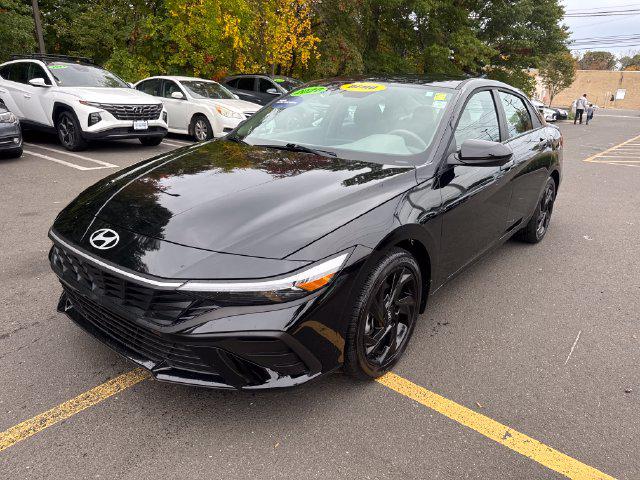 New 2026 Hyundai Elantra SEL Sport Sedan