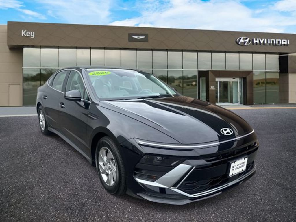 Certified 2025 Hyundai Sonata SE Sedan