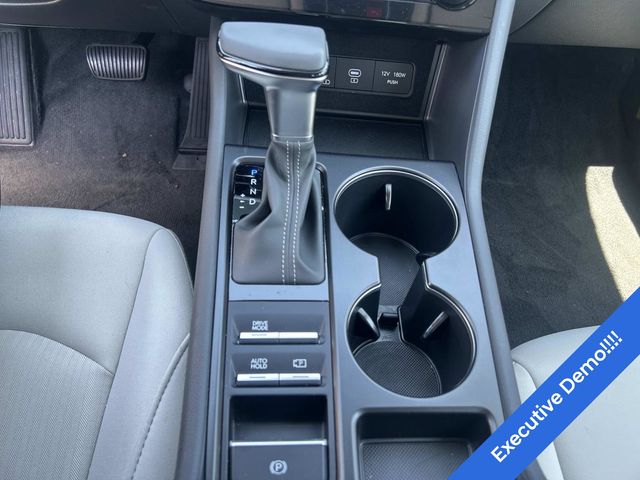 2025 Hyundai Sonata SE - Photo 23
