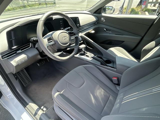 2026 Hyundai Elantra SEL Sport - Photo 12