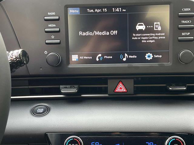 2025 Hyundai Elantra SEL - Photo 9