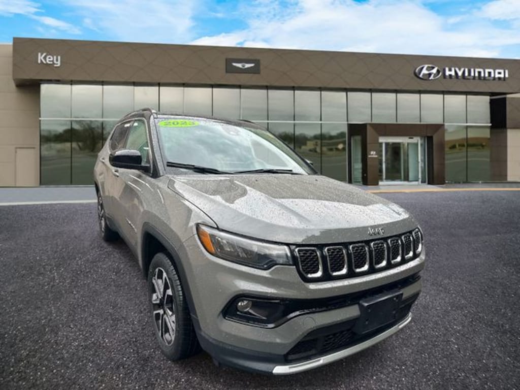 Used 2023 Jeep Compass Limited SUV