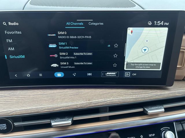2025 Hyundai Santa Fe Limited - Photo 18
