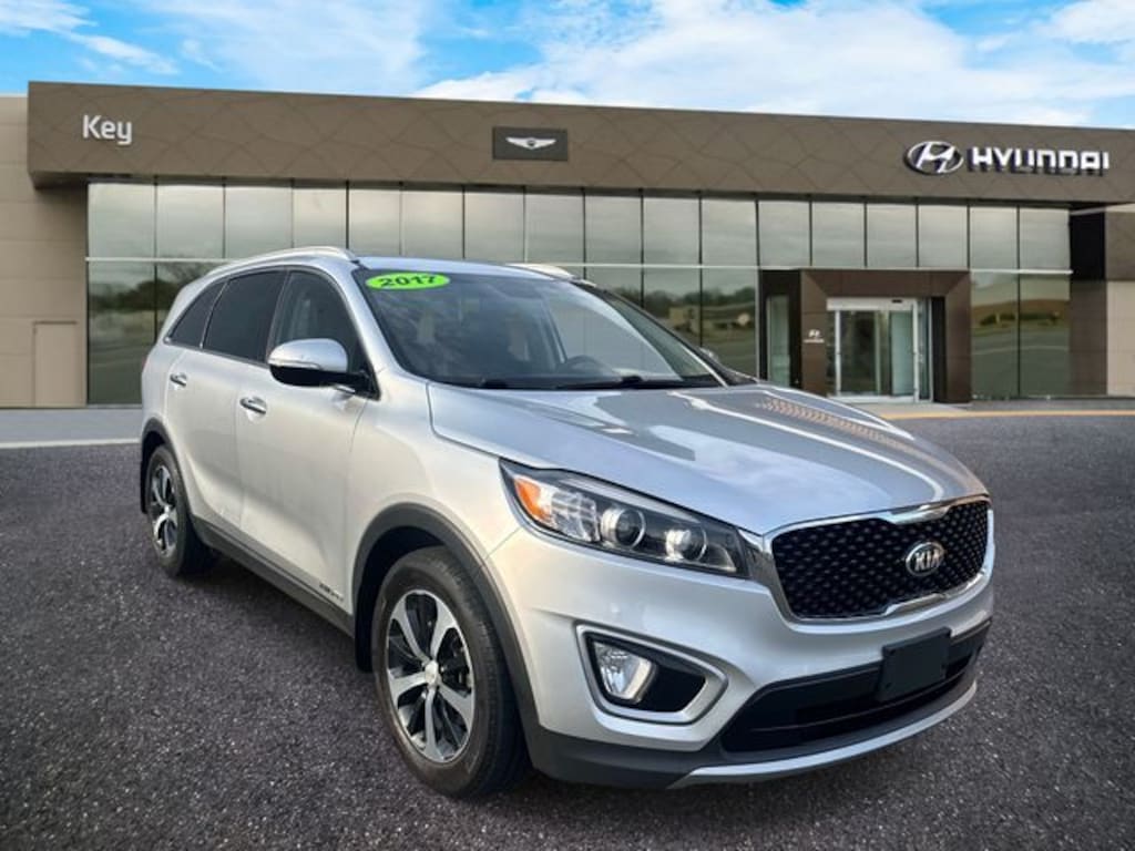 Used 2017 Kia Sorento 3.3L EX SUV