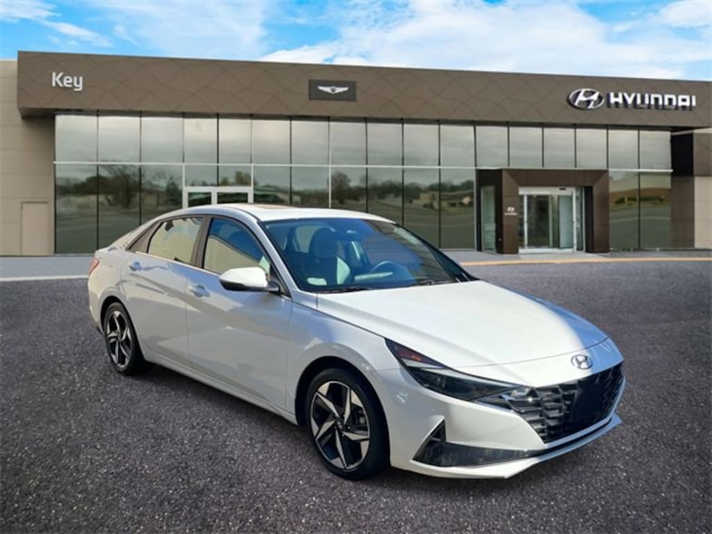 Used 2023 Hyundai Elantra Limited Sedan