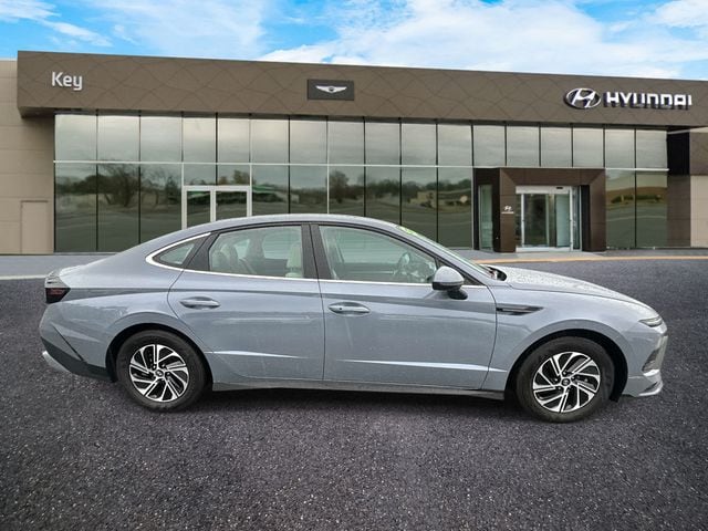 2026 Hyundai Sonata Hybrid Blue - Photo 4