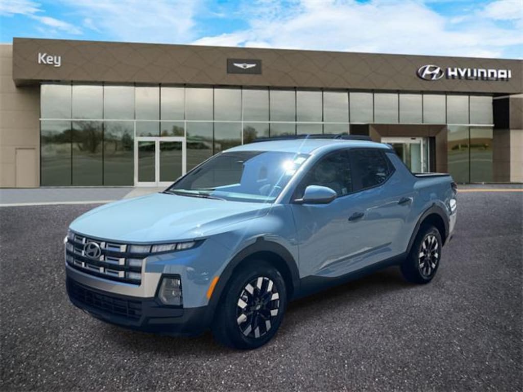 New 2025 Hyundai Santa Cruz SE Truck Crew Cab