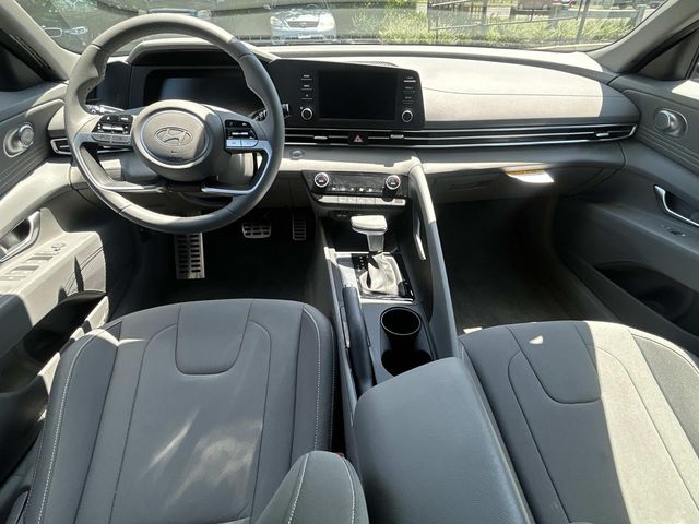 2026 Hyundai Elantra SEL Sport - Photo 15