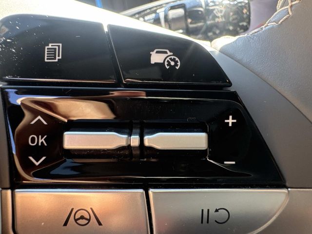 2025 Hyundai Elantra SEL - Photo 17