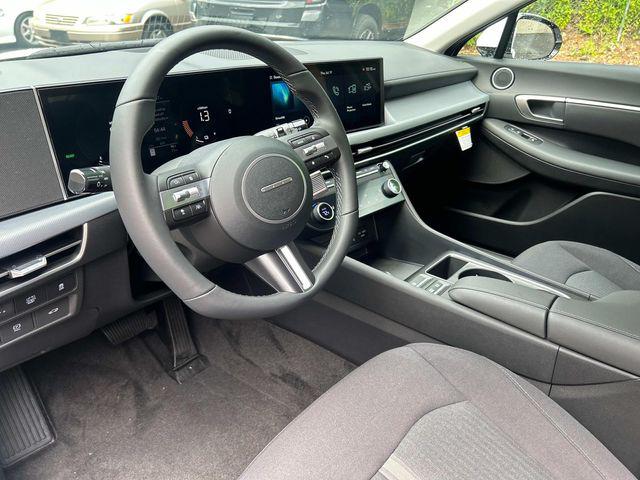 2025 Hyundai Sonata Hybrid SEL - Photo 6