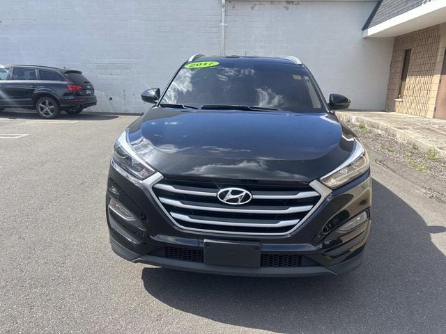 Used 2017 Hyundai Tucson SE with VIN KM8J3CA4XHU566911 for sale in Milford, CT