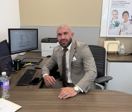 Staff member Michael Riccelli from ID_8627540e9918