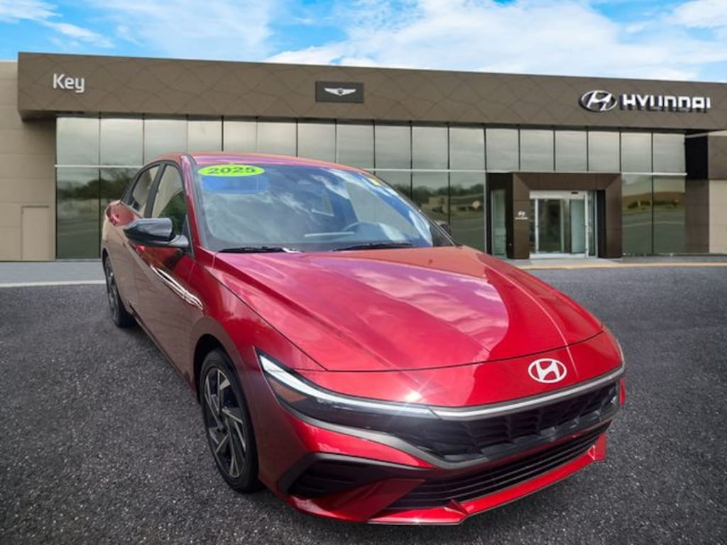Certified 2025 Hyundai Elantra SEL Sport Sedan