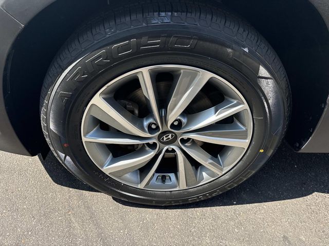 2019 Hyundai Santa Fe SEL Plus - Photo 11