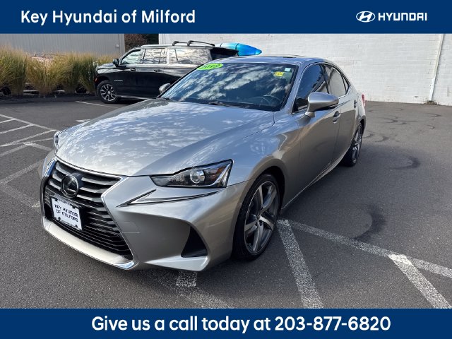 2019 Lexus IS
