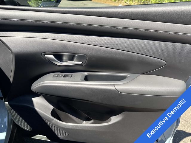 2025 Hyundai Santa Cruz SE - Photo 26