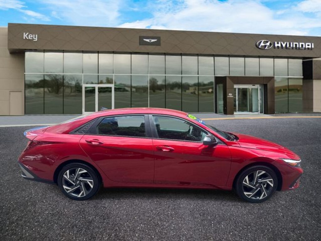 Certified 2025 Hyundai Elantra SEL Sport Sedan