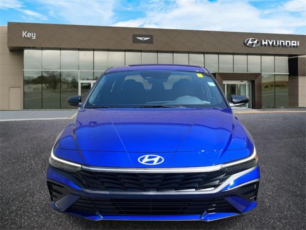 New 2025 Hyundai Elantra SEL Sport Sedan