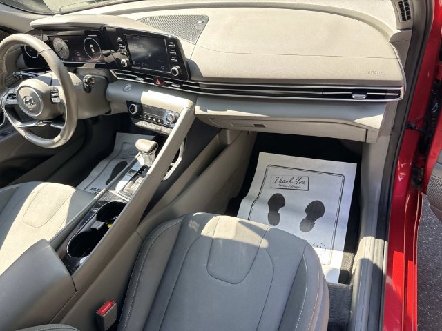 2022 Hyundai Elantra SEL - Photo 22