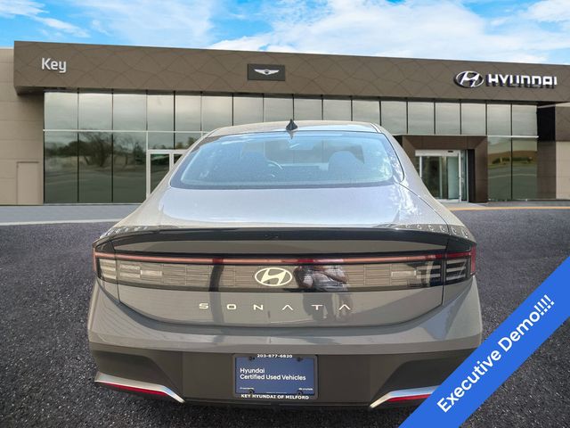 2026 Hyundai Sonata SE - Photo 6