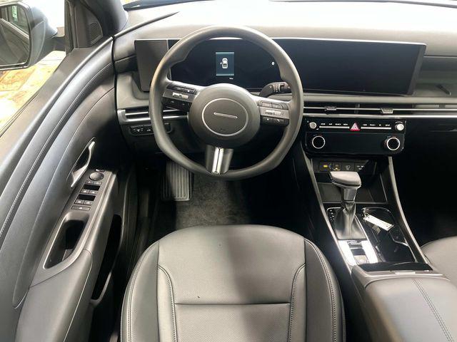 2025 Hyundai Santa Cruz SEL - Photo 8