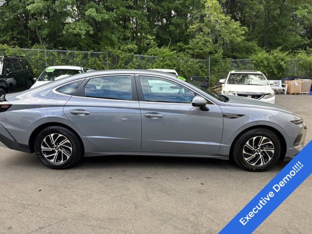 Certified 2026 Hyundai Sonata Hybrid Blue Sedan