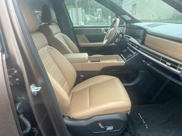 2025 Hyundai Santa Fe Limited - Photo 28