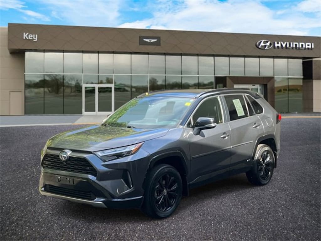 Used 2022 Toyota RAV4 Hybrid XSE SUV