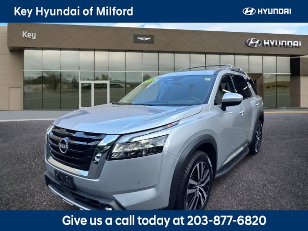 Used 2023 Nissan Pathfinder Platinum SUV