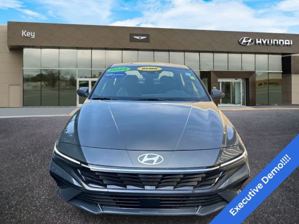 Certified 2025 Hyundai Elantra Hybrid Limited Sedan