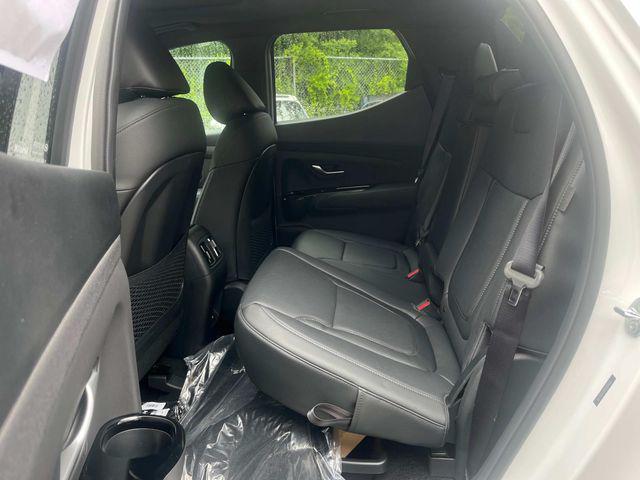 2025 Hyundai Santa Cruz Limited - Photo 11