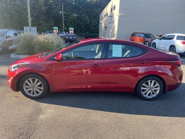 Used 2014 Hyundai Elantra SE with VIN 5NPDH4AE9EH494185 for sale in Milford, CT