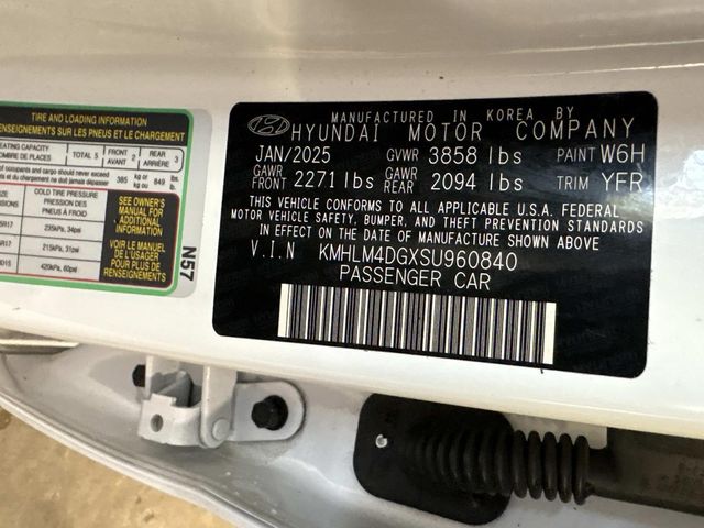2025 Hyundai Elantra SEL - Photo 27