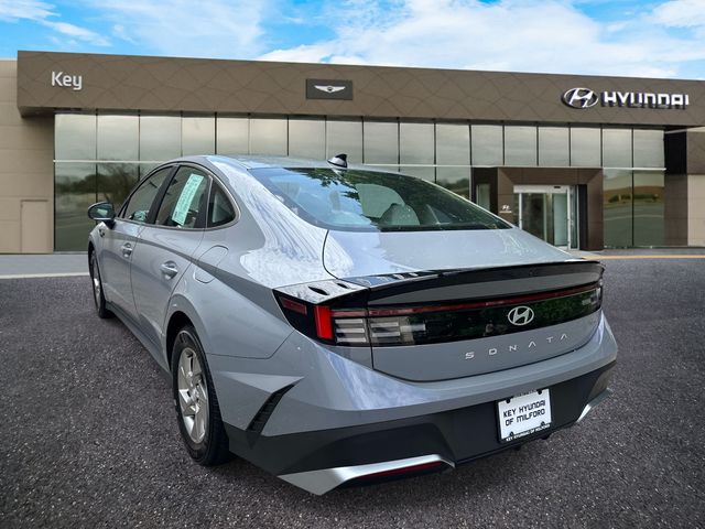 2025 Hyundai Sonata SE - Photo 8