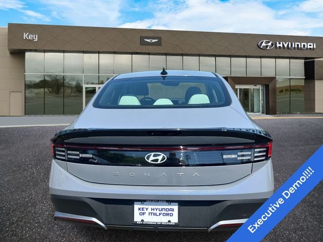 2025 Hyundai Sonata SE - Photo 6