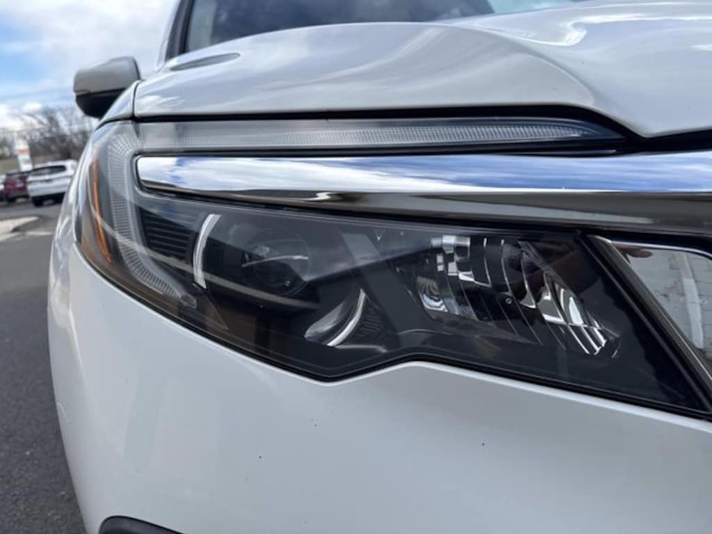 Used 2021 Honda Pilot EX-L AWD SUV