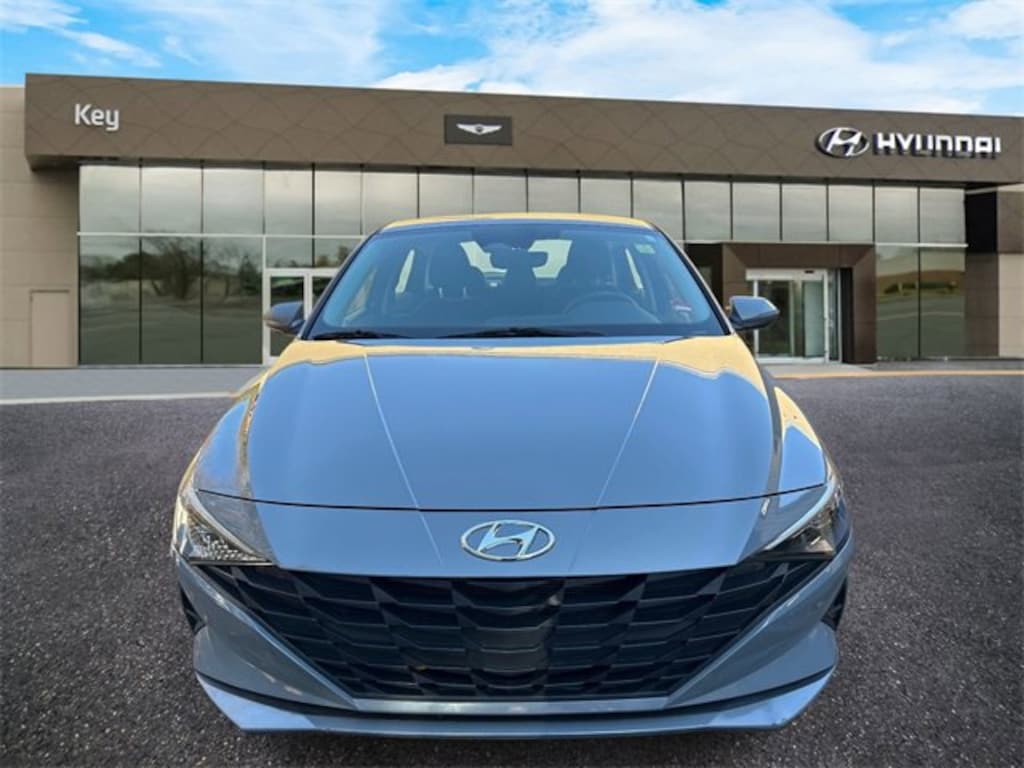 Used 2021 Hyundai Elantra SEL Sedan