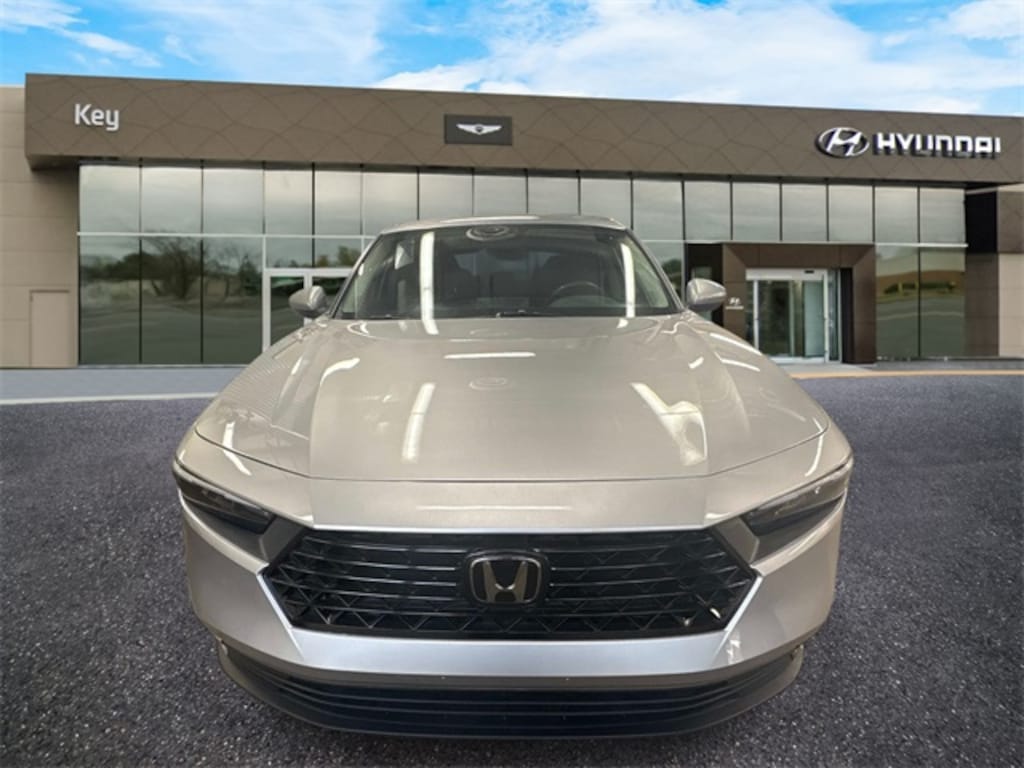 Used 2023 Honda Accord EX w/BSI Sedan