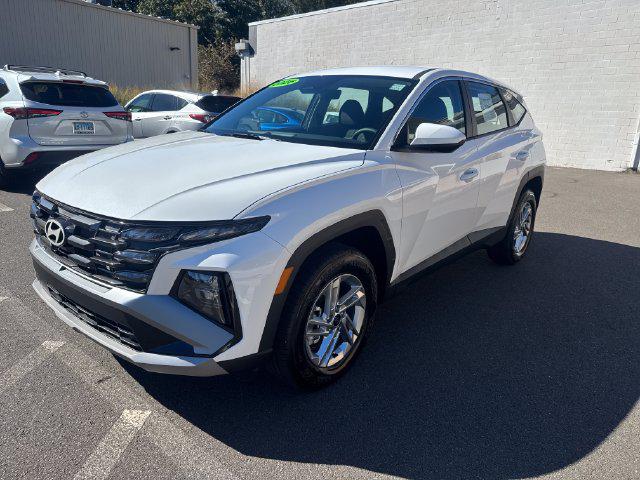 New 2026 Hyundai Tucson SE AWD SUV