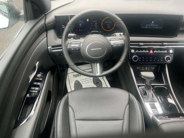 2025 Hyundai Santa Cruz Limited - Photo 8
