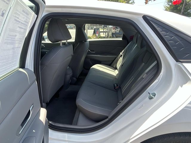 2026 Hyundai Elantra SEL Sport - Photo 23