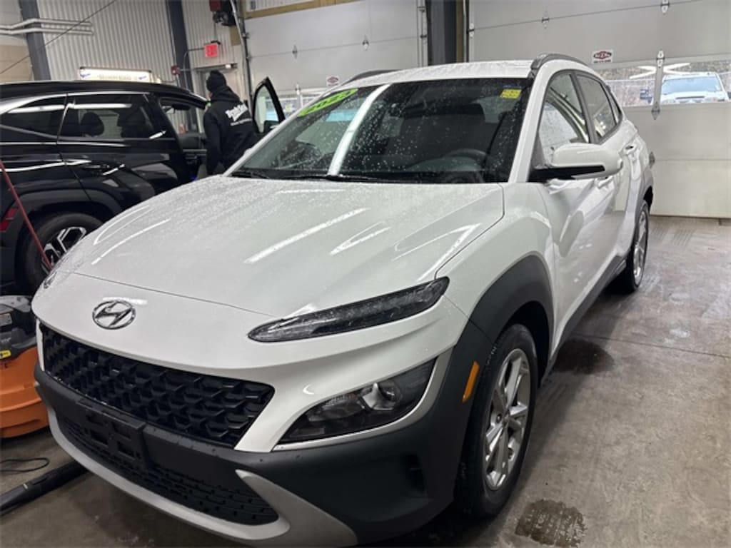 Used 2023 Hyundai Kona SEL SUV