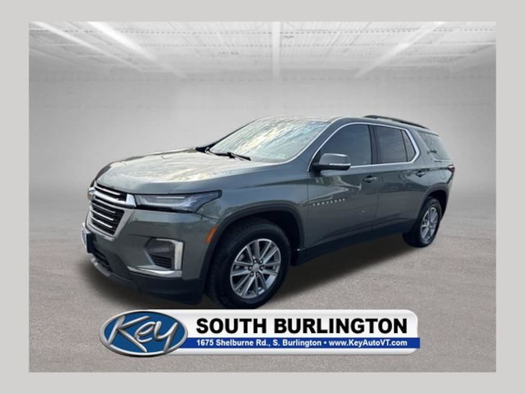 Used 2023 Chevrolet Traverse LT SUV