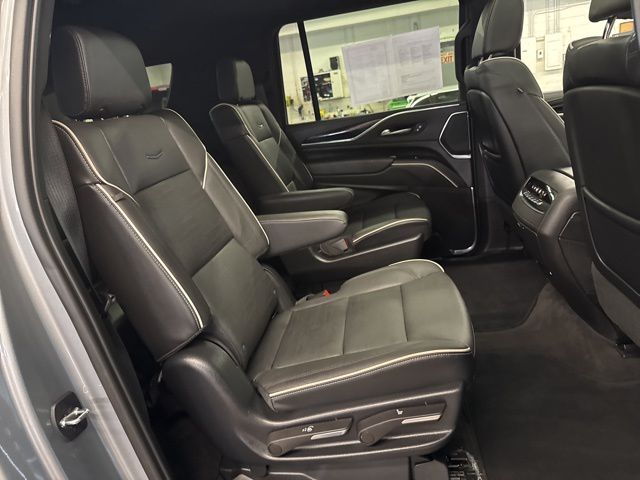 2023 Cadillac Escalade ESV Sport - Photo 26