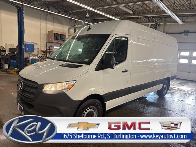 2021 Mercedes-Benz Sprinter Cargo Van Base's photo
